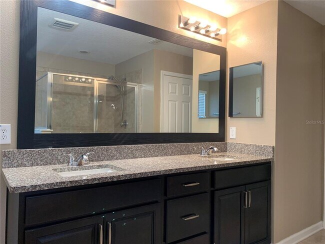 Building Photo - 2902 Westyn Cove Ln