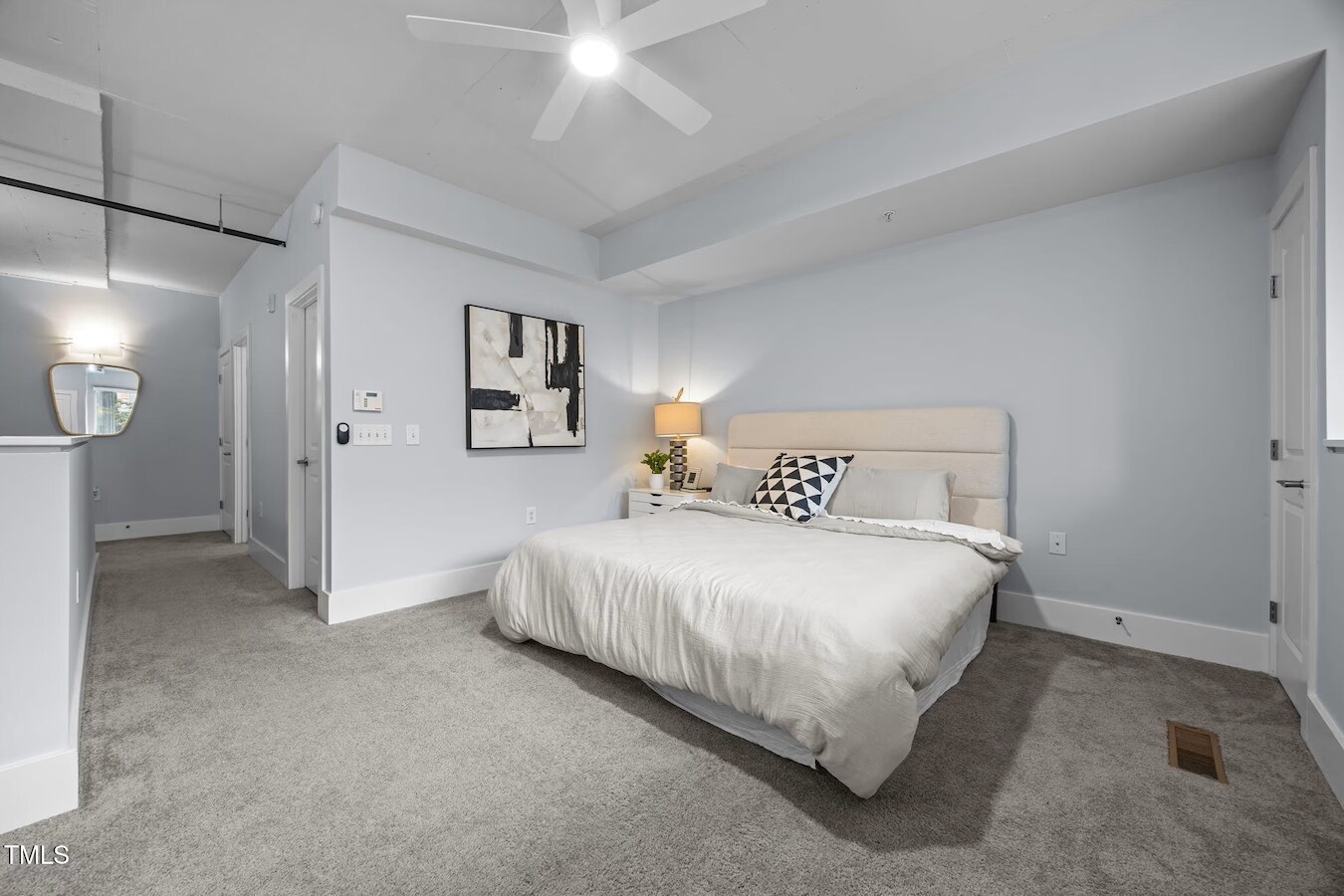 Building Photo - 444 S Blount St