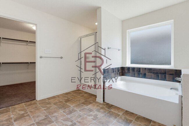 Building Photo - 6705 Black Springs Dr