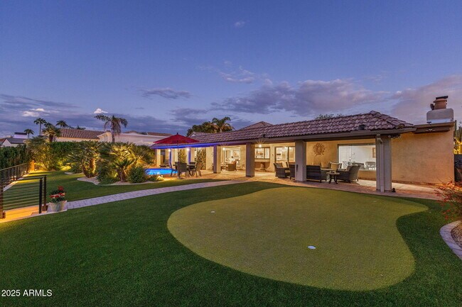 Building Photo - 7620 E Vía Del Placito