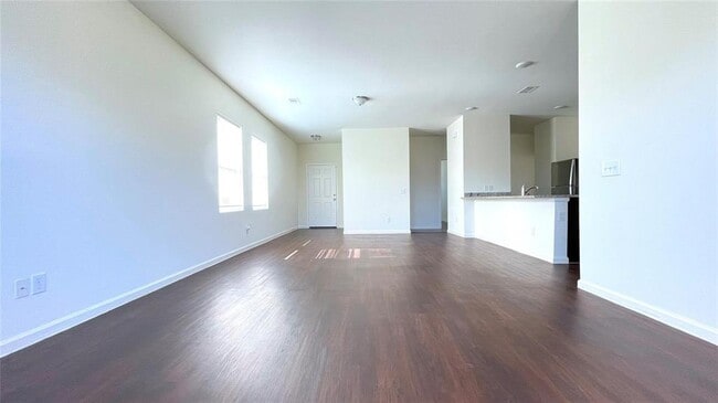 Building Photo - 1005 White Birch Ln