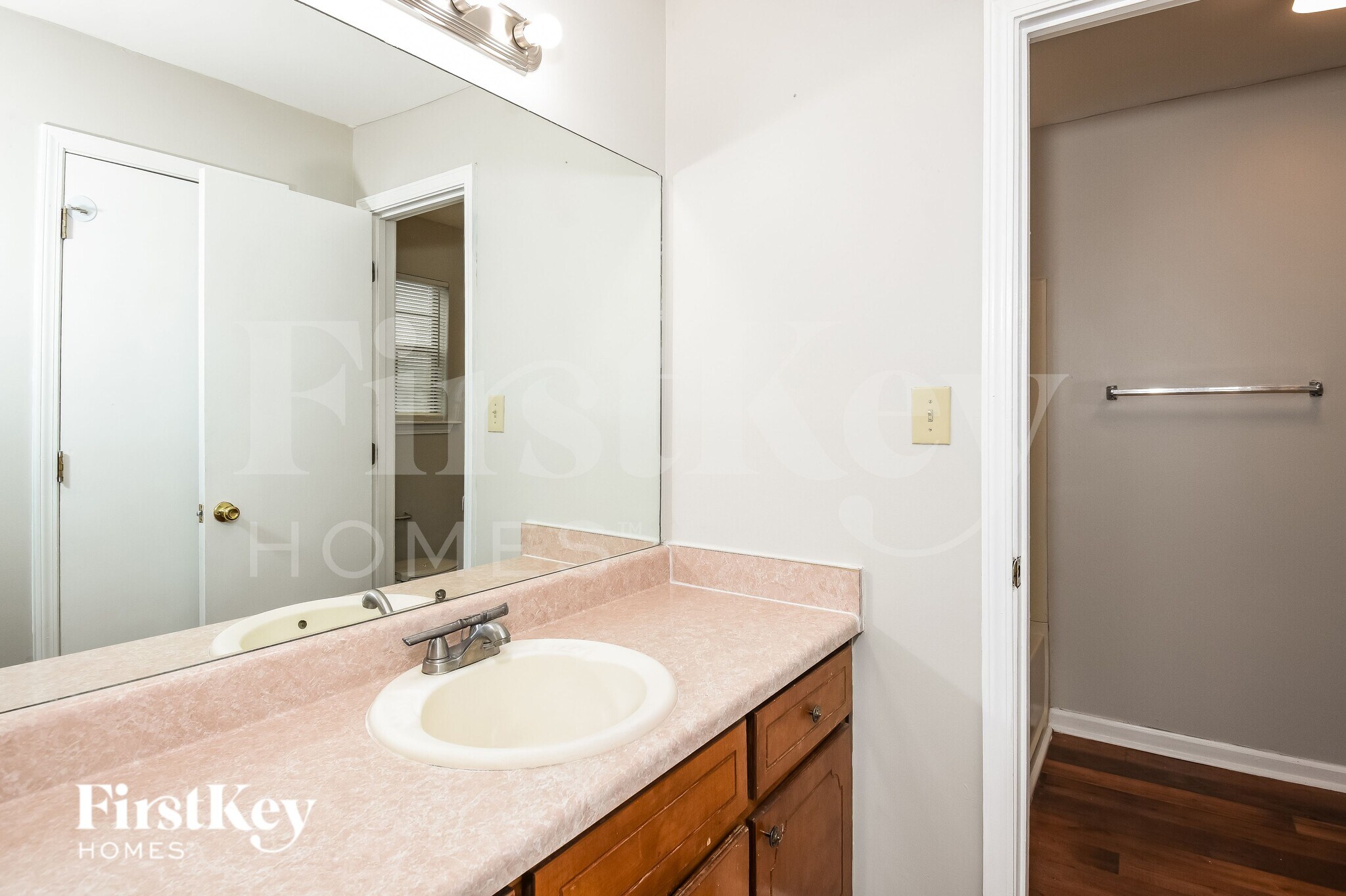 Building Photo - 7513 Old S Ln