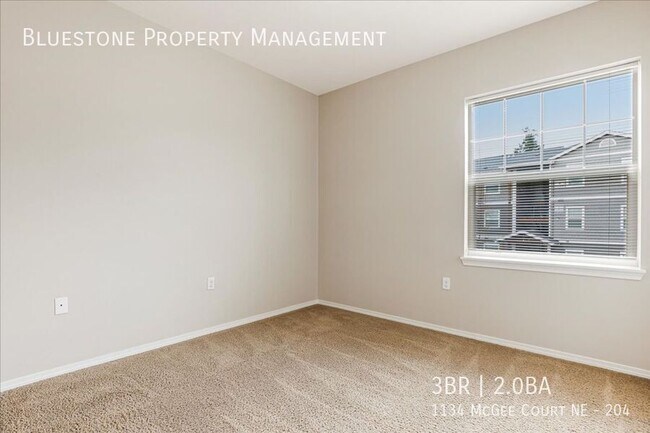 Building Photo - 1134 Mcgee Ct NE