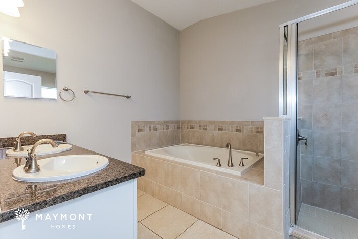 Building Photo - 11634 Addison Chase Dr