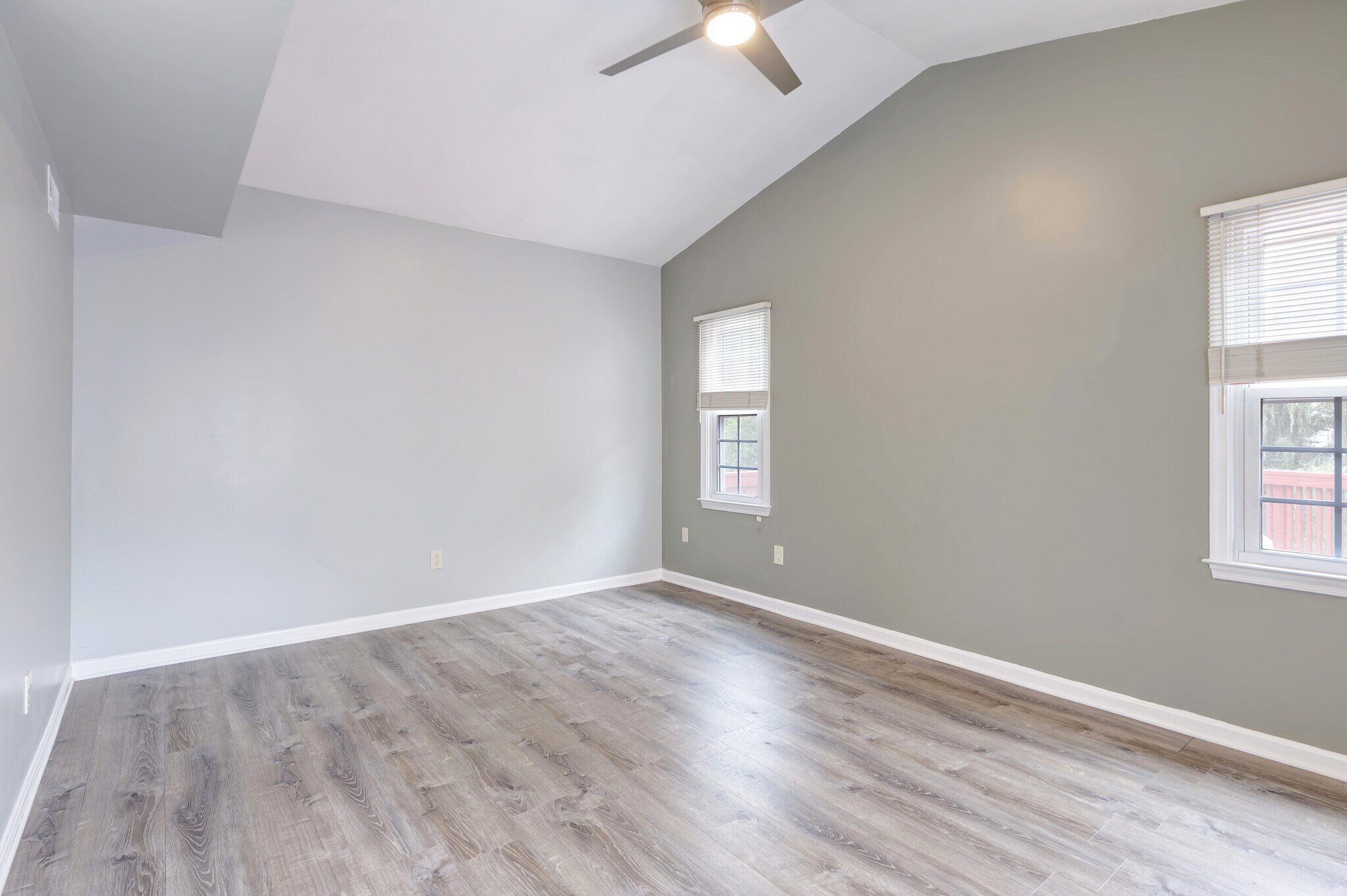 Building Photo - 8010 Old Parsonage Ct