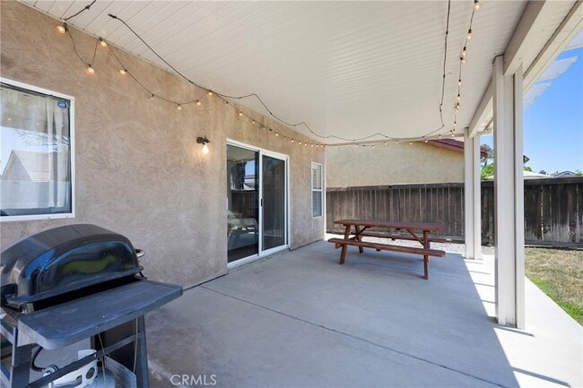 Building Photo - 31557 Calle Los Padres