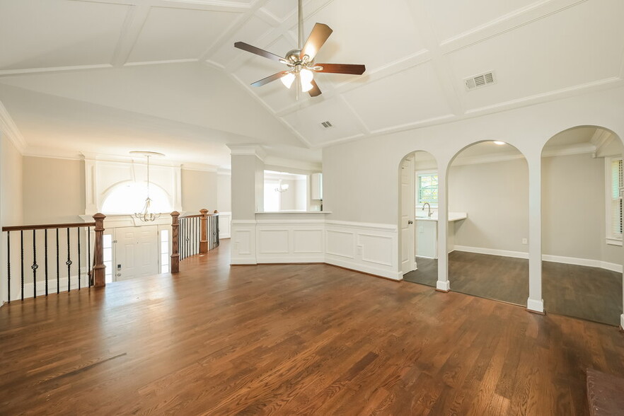 Building Photo - 4169 Rhinehart Dr