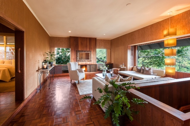 Living room with fireplace - 3098 Wailani Rd