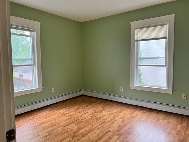 Building Photo - 273 Belmont St
