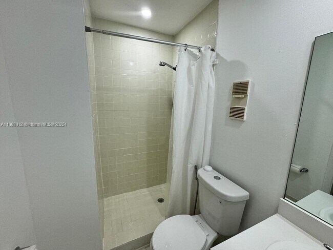 Building Photo - 7510 SW 152nd Ave