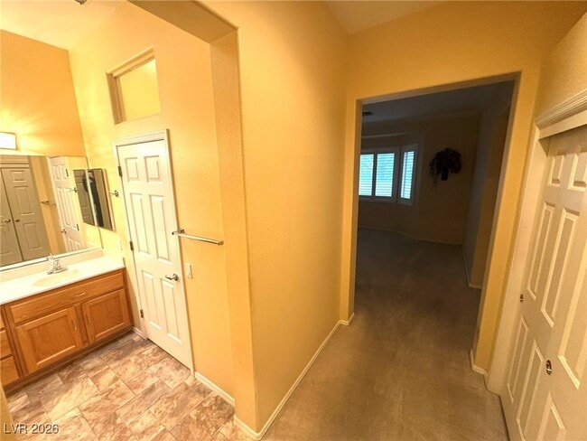 Building Photo - 2008 Bellview St