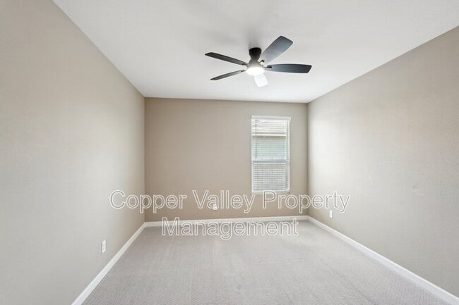Building Photo - 44478 W Palo Abeto Dr