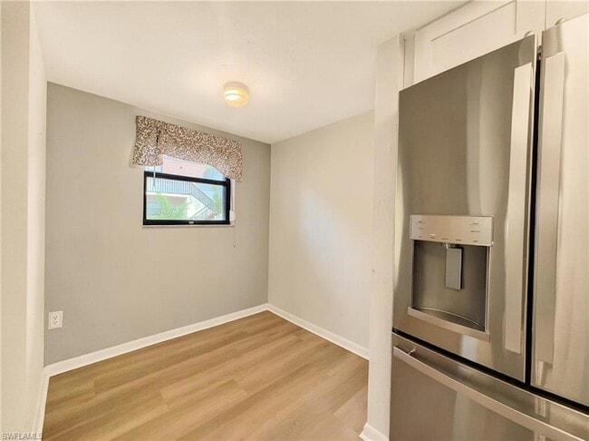 Building Photo - 1701 Courtyard Way