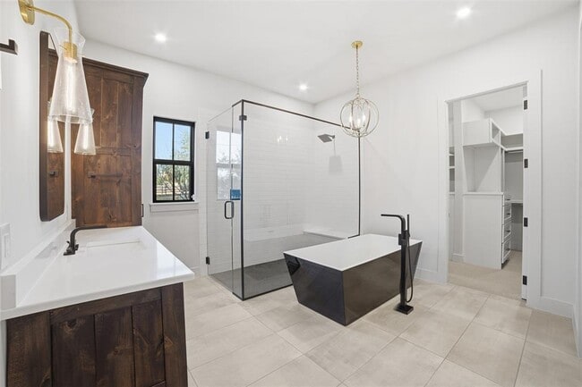 Building Photo - 23937 Oscar Rd