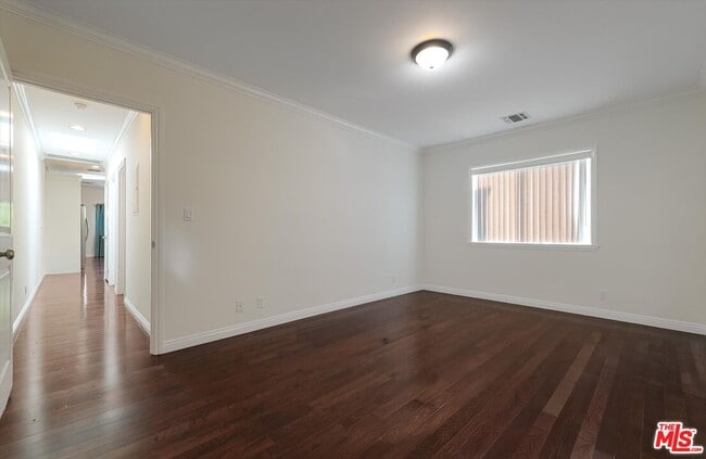 Building Photo - 809 N La Jolla Ave