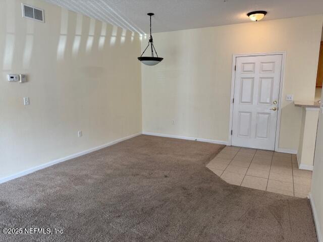 Building Photo - 8215 Green Parrot Rd