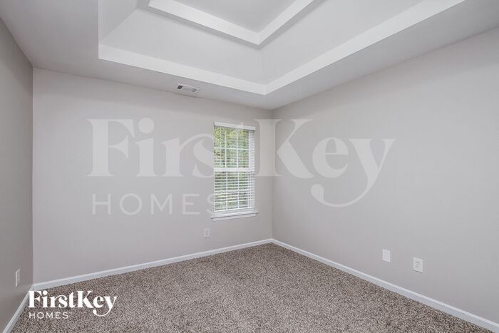 Building Photo - 4215 Greenfield Cir NW