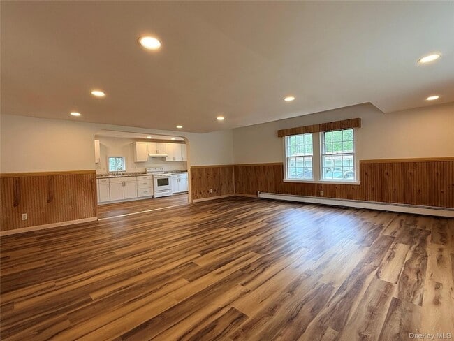 Building Photo - 19 Quartz Ln