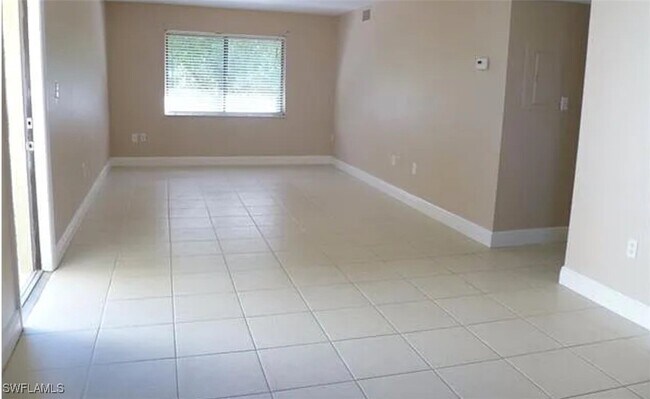 Building Photo - 1350 Green Valley Cir