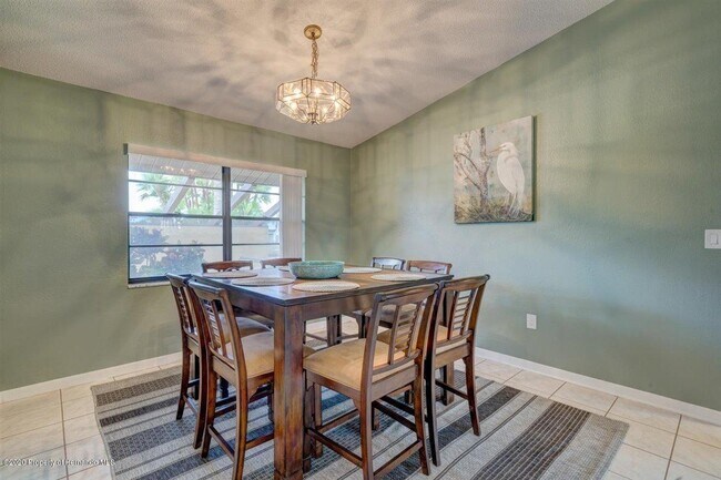 Building Photo - 4136 Camelia Dr