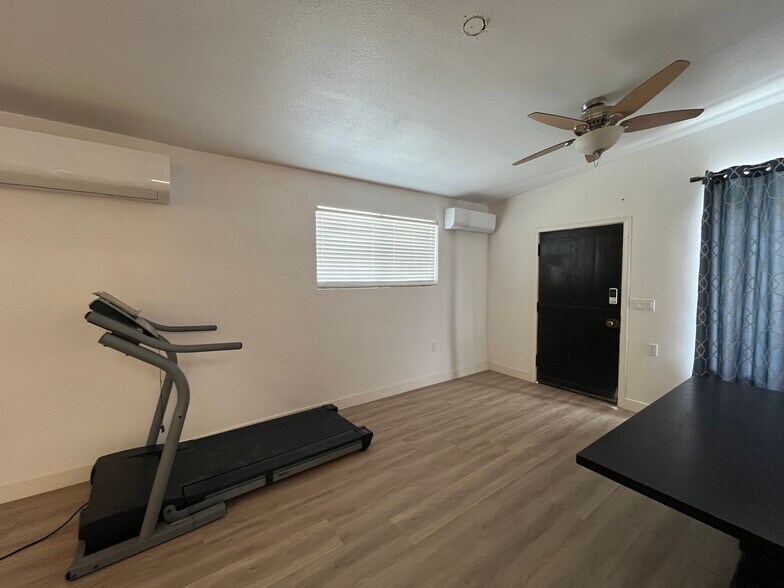 Building Photo - 11171 Cactus Dr