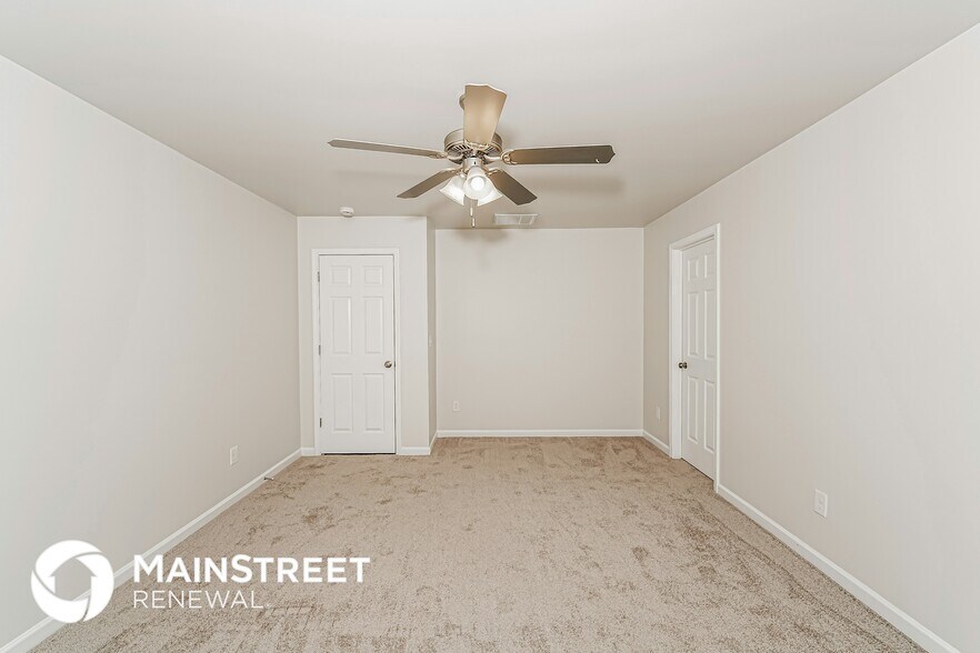 Building Photo - 136 Hunters Cv