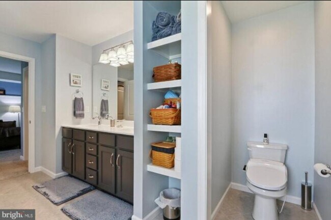 Building Photo - 118 Stone Arch Dr