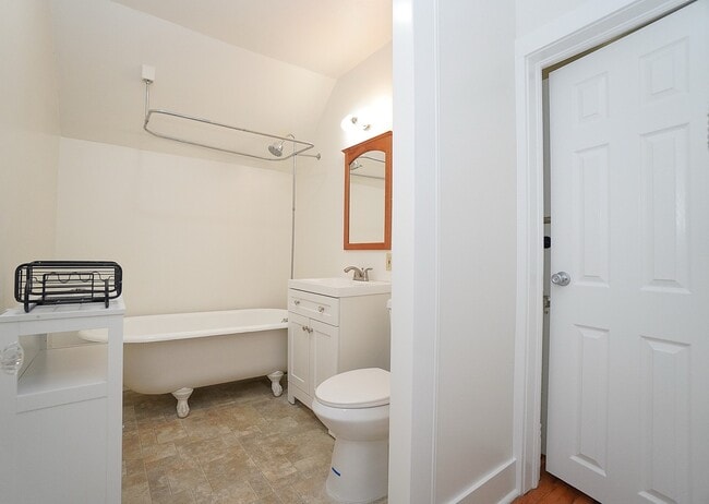 Building Photo - 2389 W Boise Ave