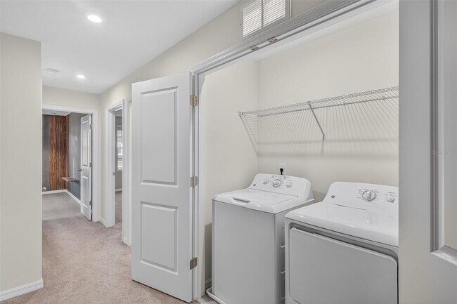 Building Photo - 2126 Crystal Bell St