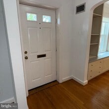 Building Photo - 3121 Quebec Pl NW
