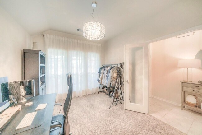 Building Photo - 2311 Bright Sunrise Trl