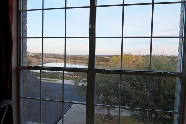 Building Photo - 11008 Crazy Well Dr