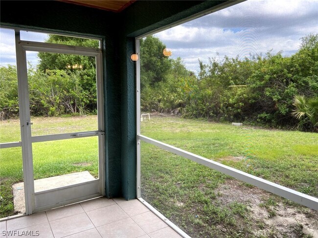 Building Photo - 2502 31st St SW