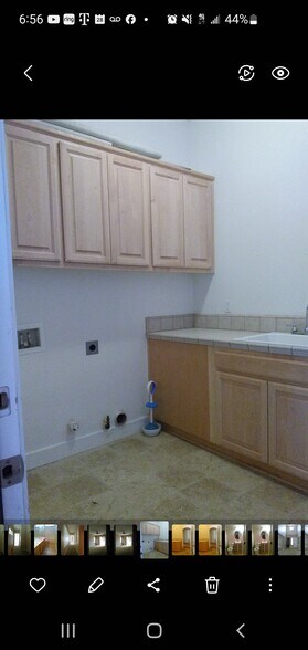 Building Photo - 1368 Night Heron St
