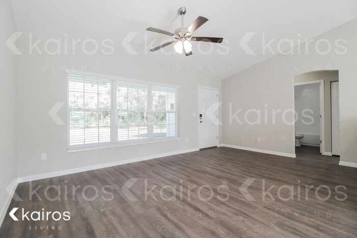Building Photo - 3392 SE 138th St