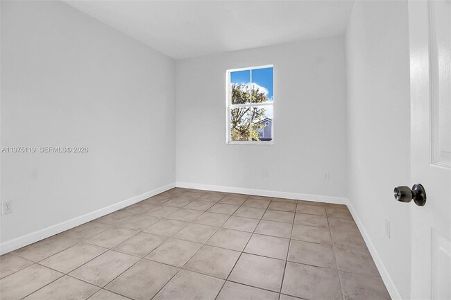 Building Photo - 27463 SW 137th Ct