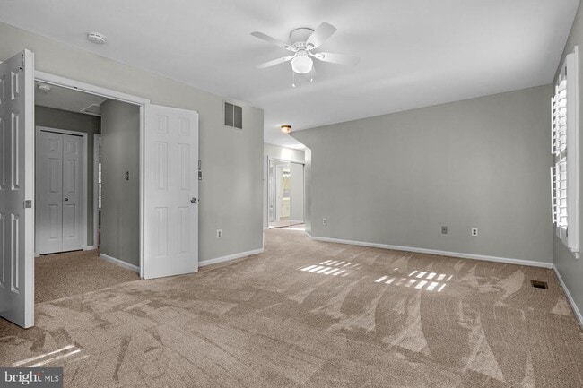 Building Photo - 3034 Pebble Beach Dr