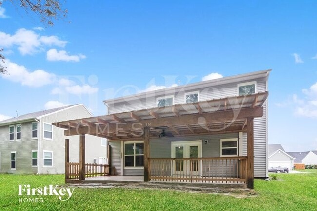 Building Photo - 161 Vango Dr