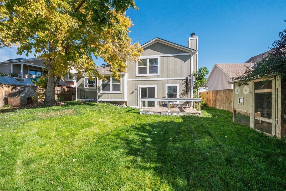 Building Photo - 9274 W Friend Dr