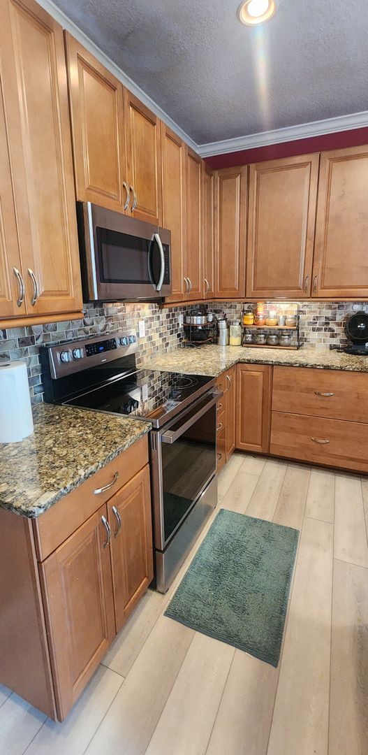 Building Photo - 3-bedroom, 2-bathroom home Mentone Subdivision