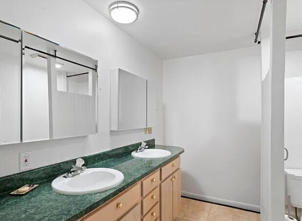 Building Photo - 2518 S Patton Ct