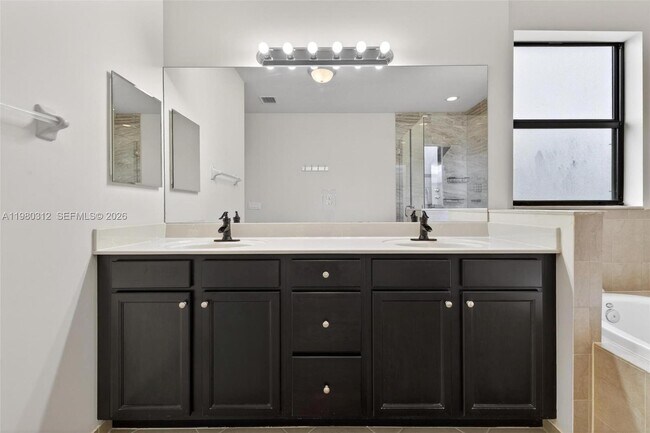 Building Photo - 11561 SW 232nd Ln