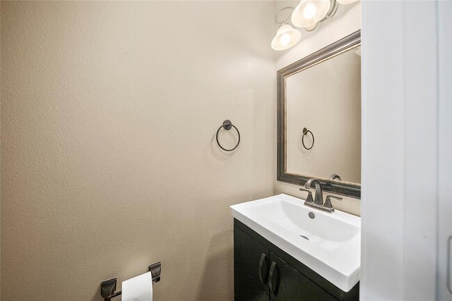 Building Photo - 4906 Capesbrook Ct
