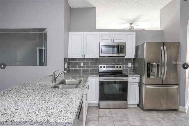 Building Photo - 12834 Woodbury Glen Dr