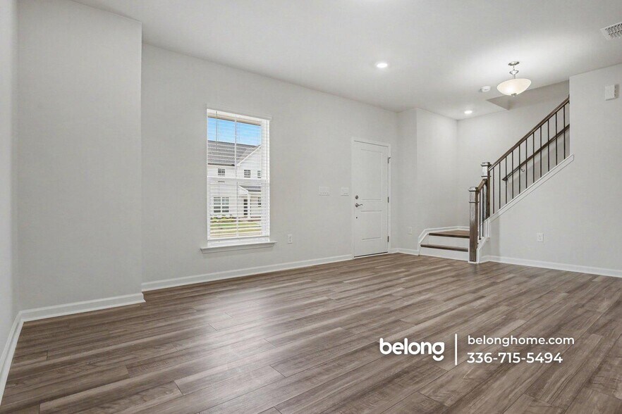 Building Photo - 2933 Denson Rd