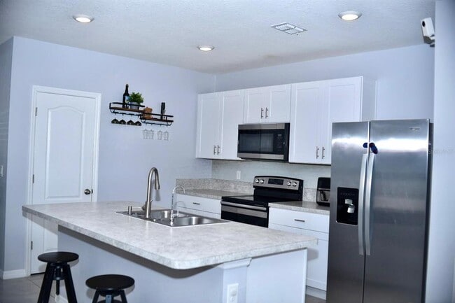 Building Photo - 1828 Katz Crossing Dr