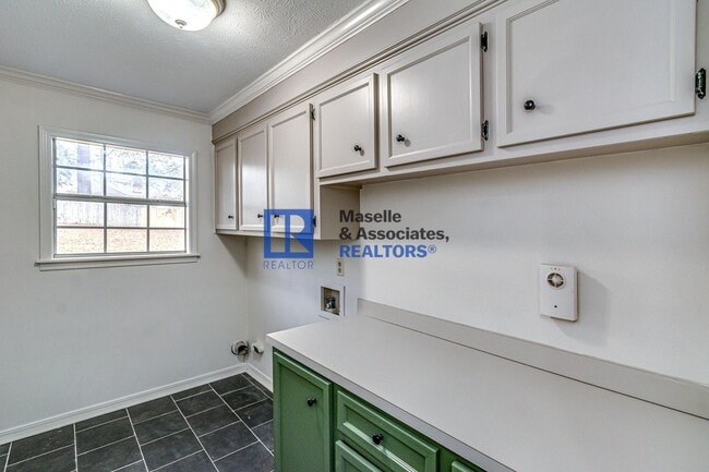 Building Photo - 3 Bed/2.5 Bath Home in Trace Ridge in Ridg...