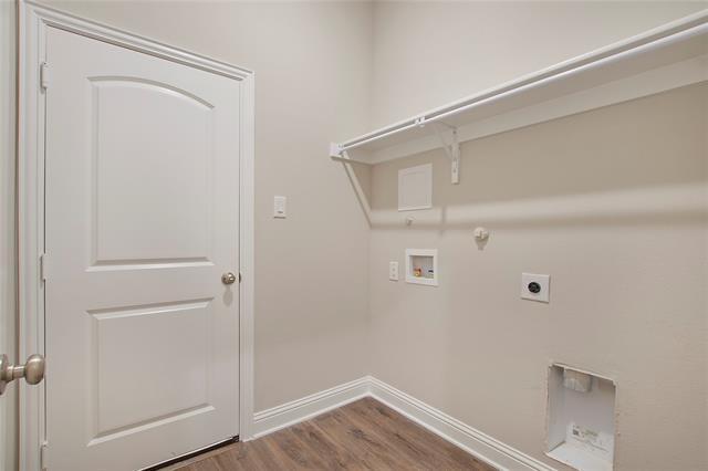 Building Photo - 347 Saltmeadow Ln