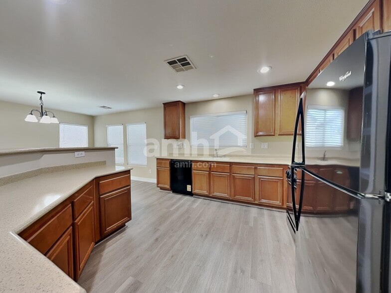 Building Photo - 3128 Manti Peak Ave