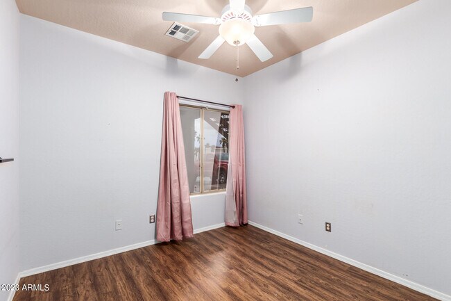 Building Photo - 16734 E La Montana Dr